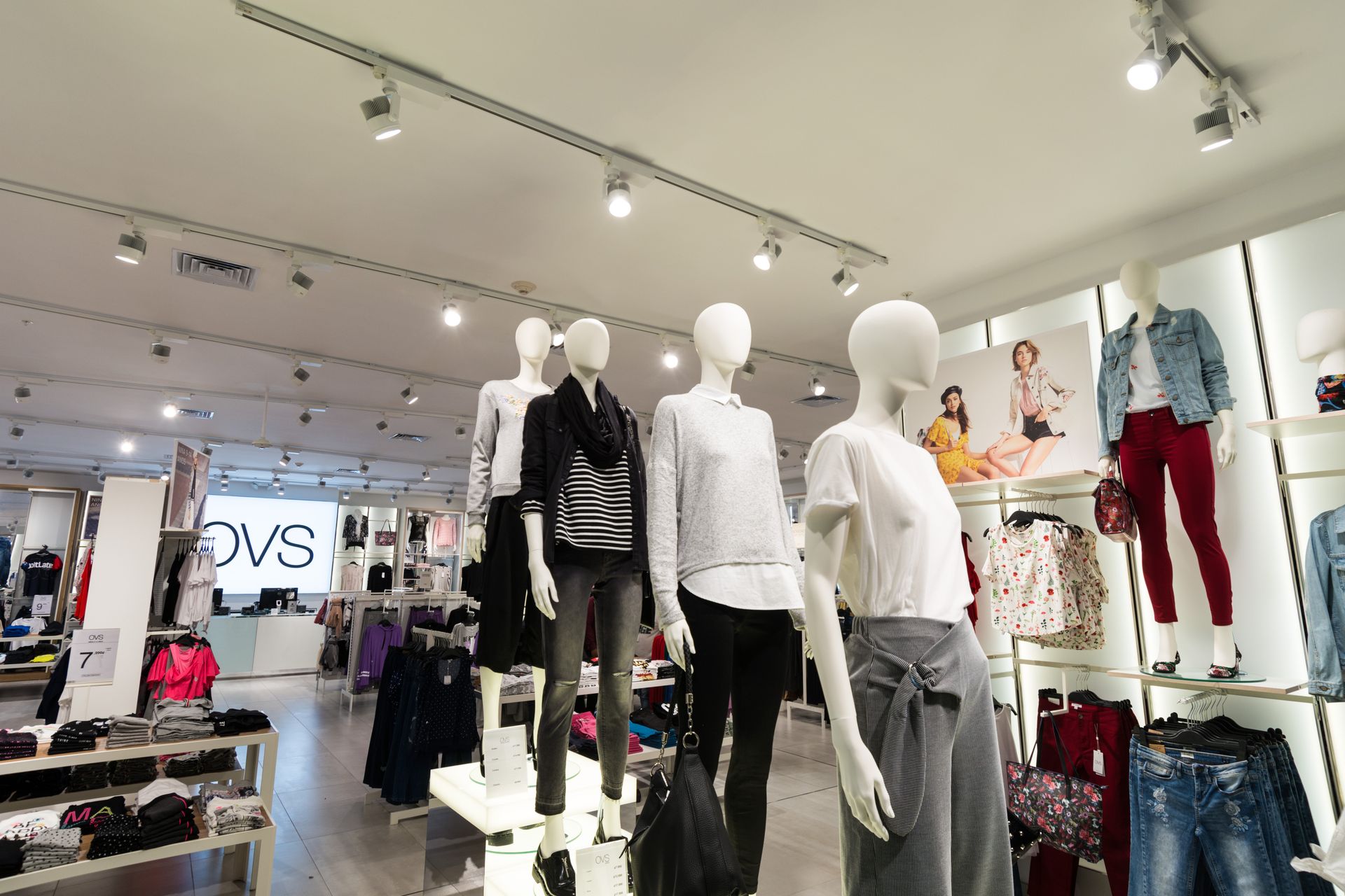 Iluminaciones locales comerciales